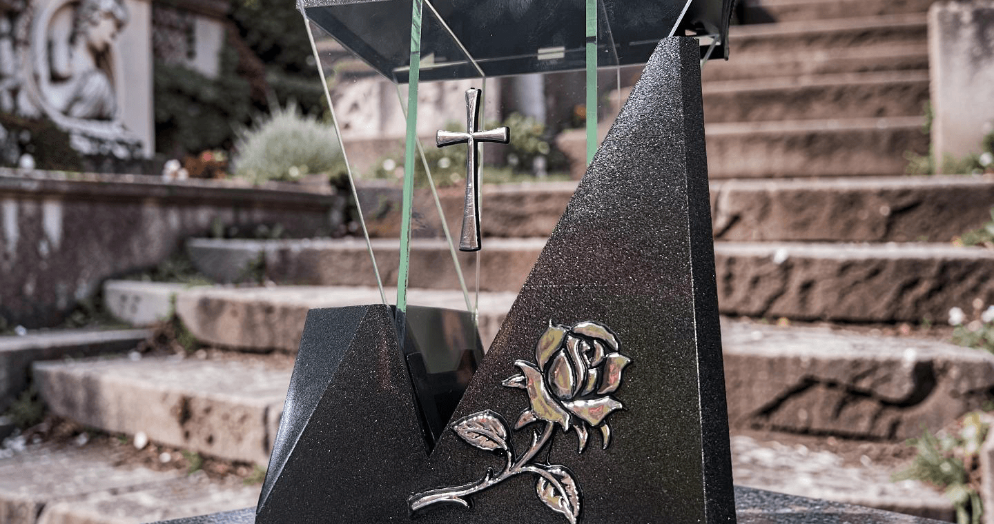 Kremavimo kaina Kaune 2026: kiek kainuoja ir nuo ko priklauso?