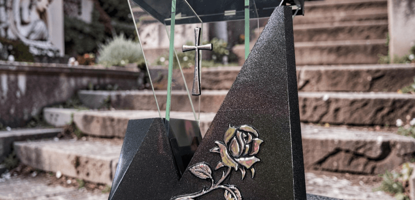 Kremavimo kaina Kaune 2026: kiek kainuoja ir nuo ko priklauso?